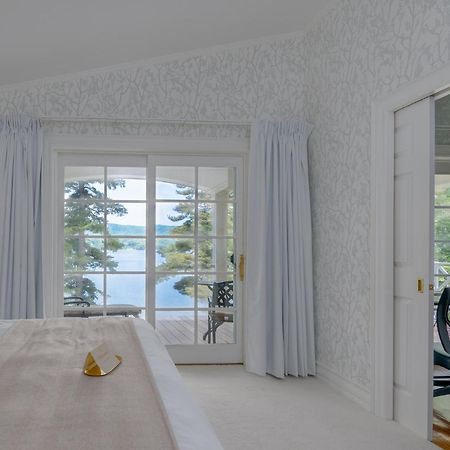 Ripplecove Hotel & Spa Ayer's Cliff エクステリア 写真