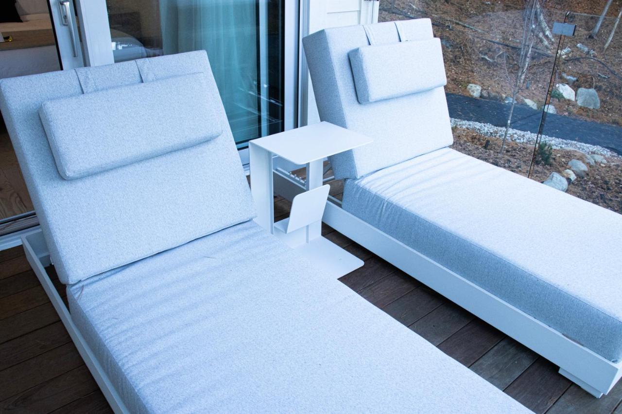 Ripplecove Hotel & Spa Ayer's Cliff エクステリア 写真