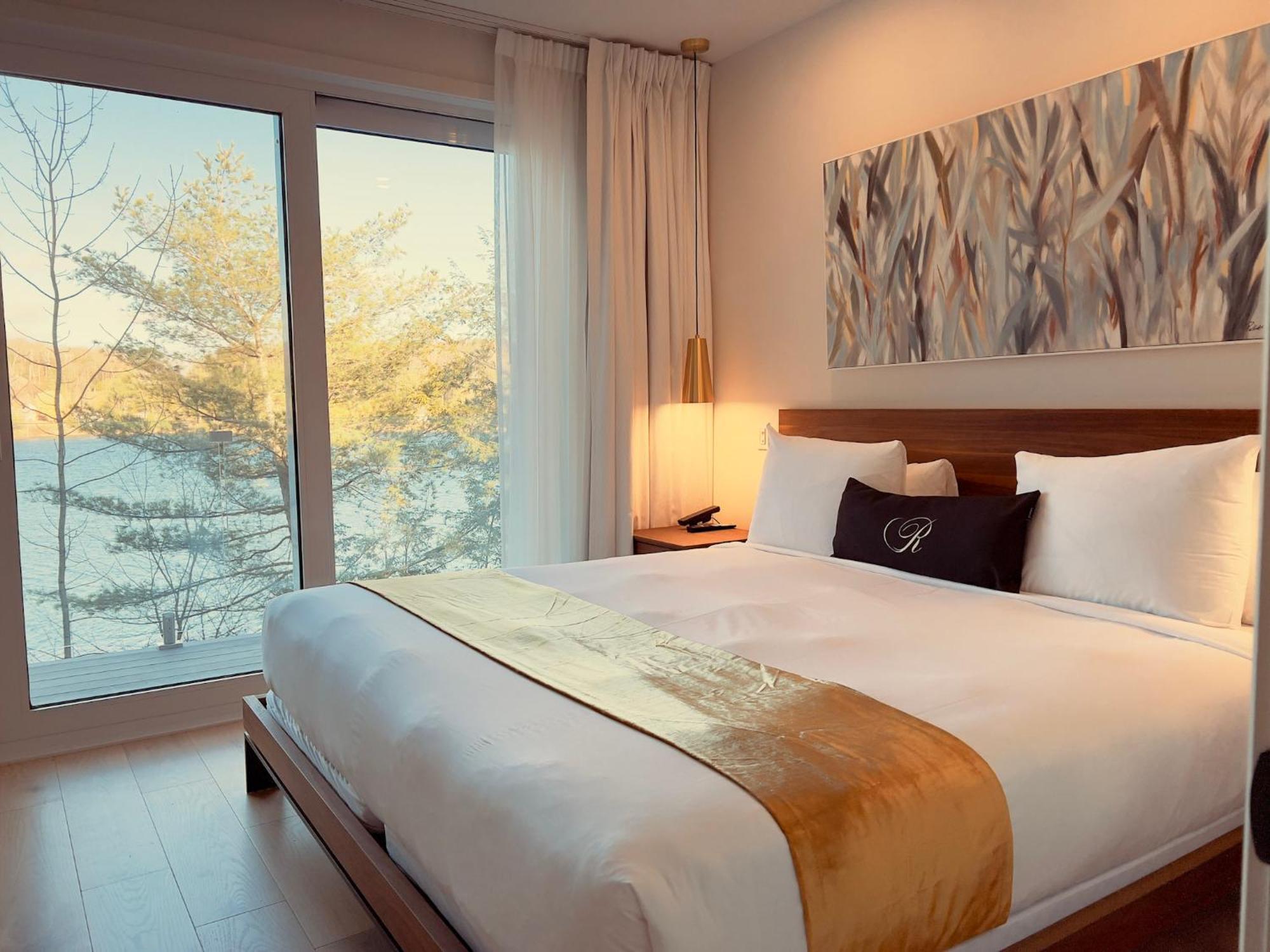 Ripplecove Hotel & Spa Ayer's Cliff エクステリア 写真