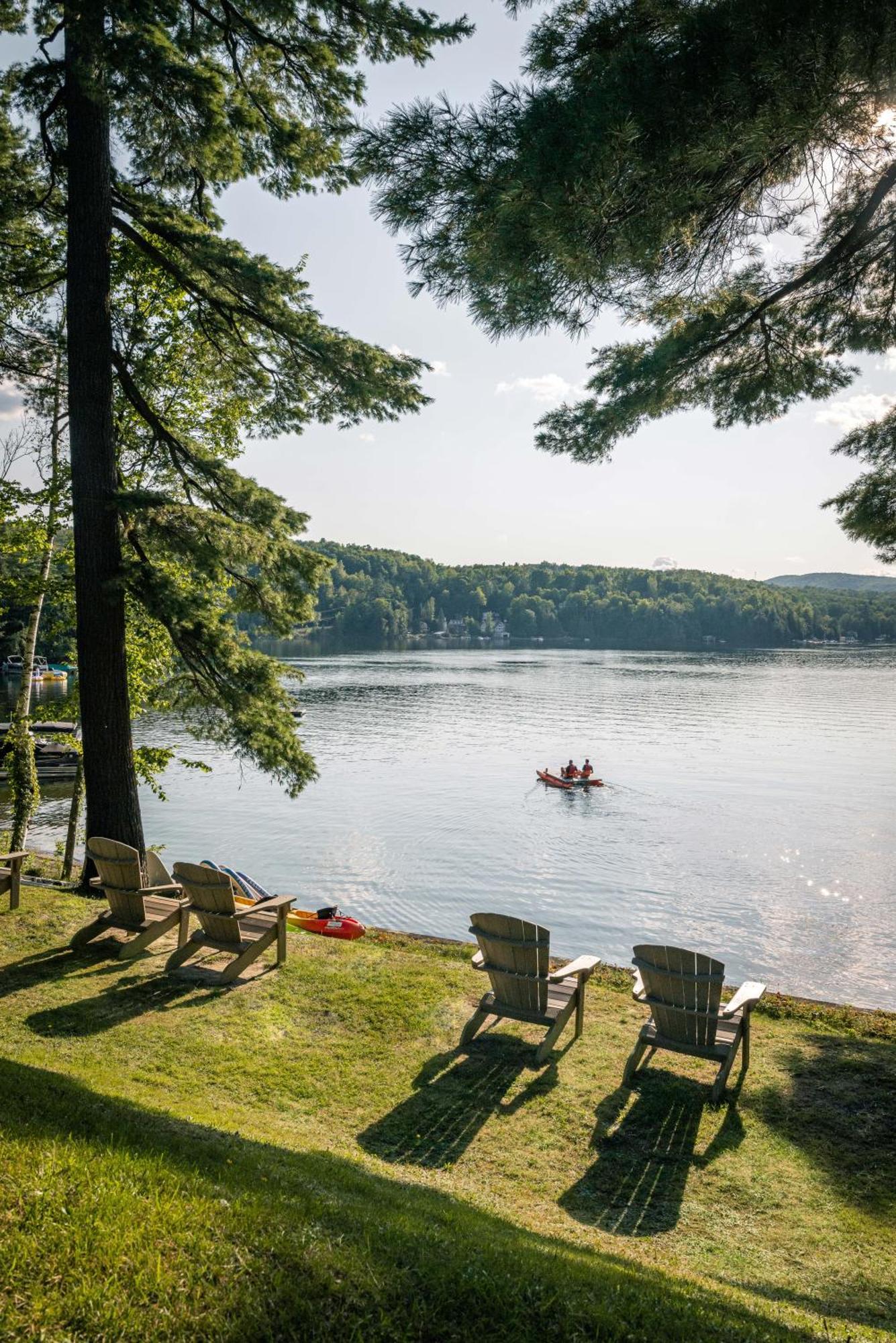 Ripplecove Hotel & Spa Ayer's Cliff エクステリア 写真